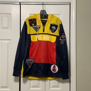 REASON embroidered windbreaker.Pockets included. Size S